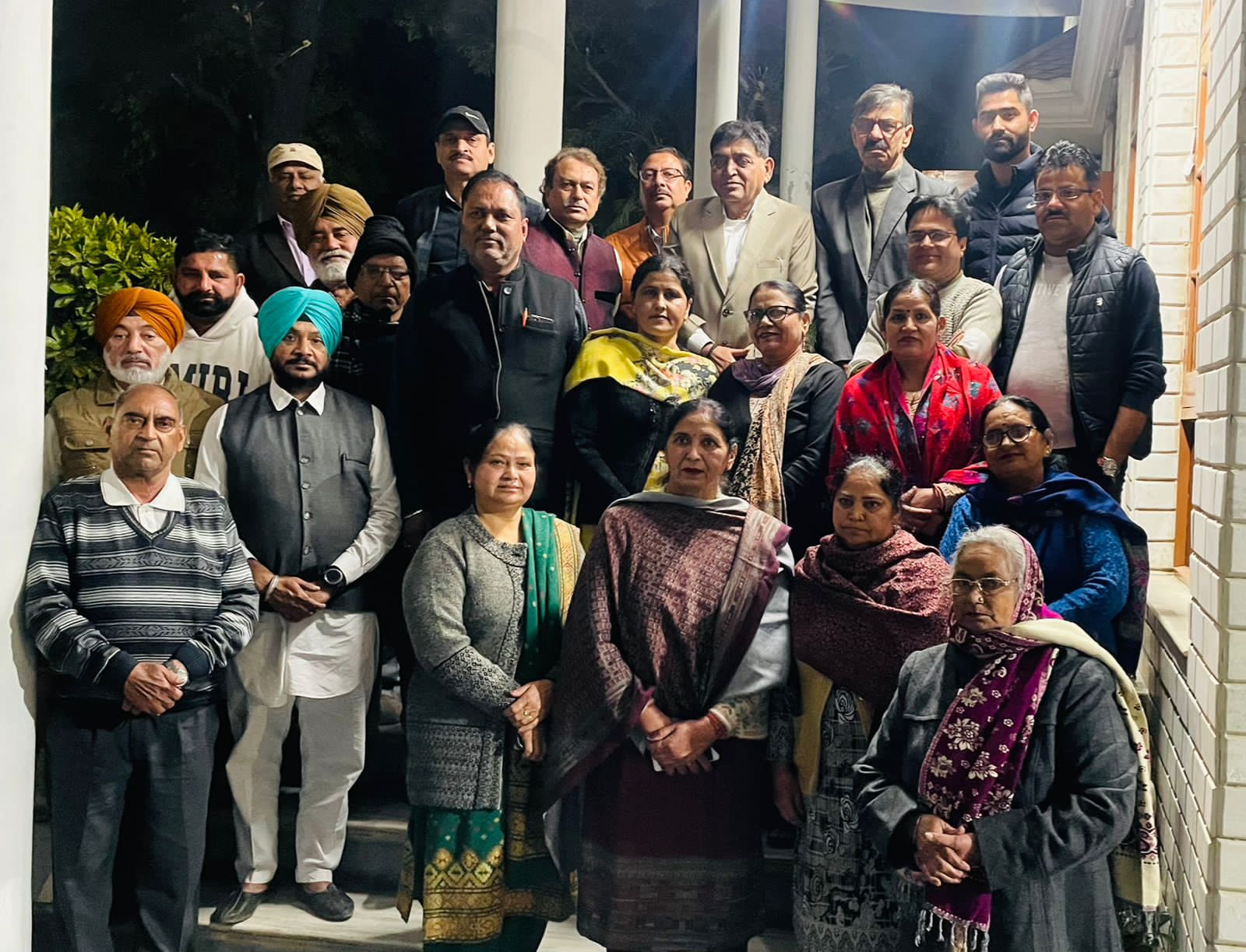 Gear up for the upcoming by-elections: Former Cabinet Minister Arora